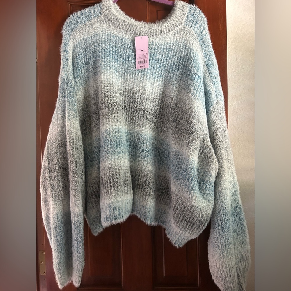 Wild Fable Blue Crew Neck Sweater with Gradient Stripes